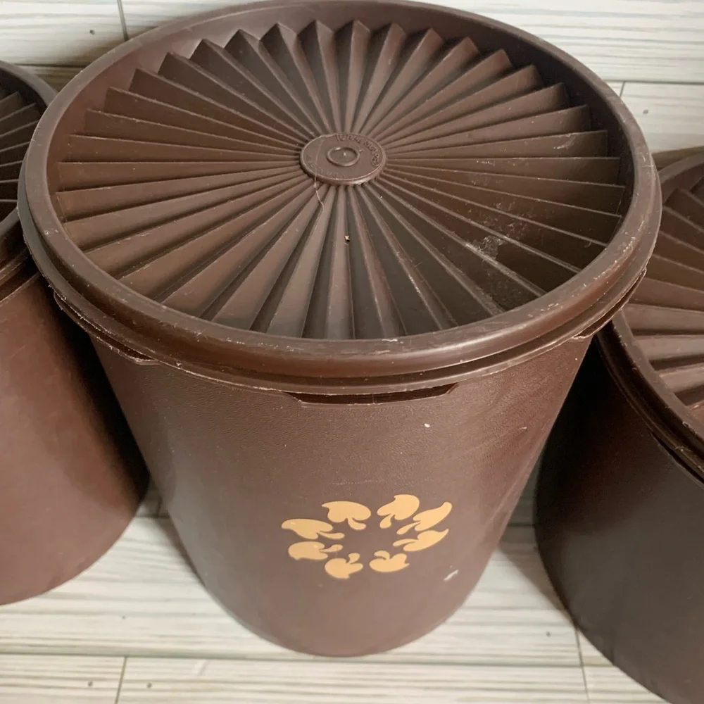 Tupperware five piece